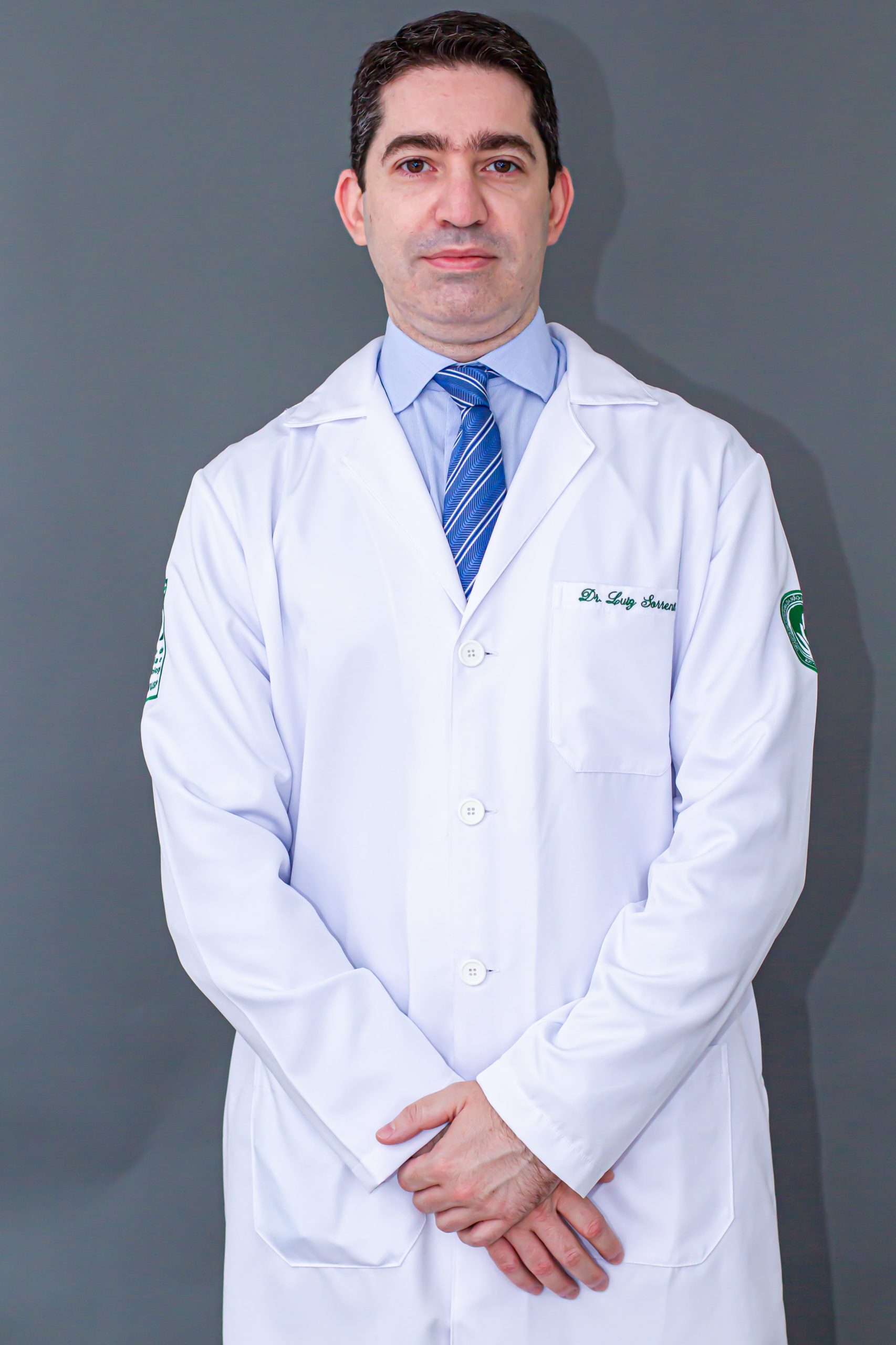 Médico Ortopedista e Cirurgião da Mão e Microcirurgia 