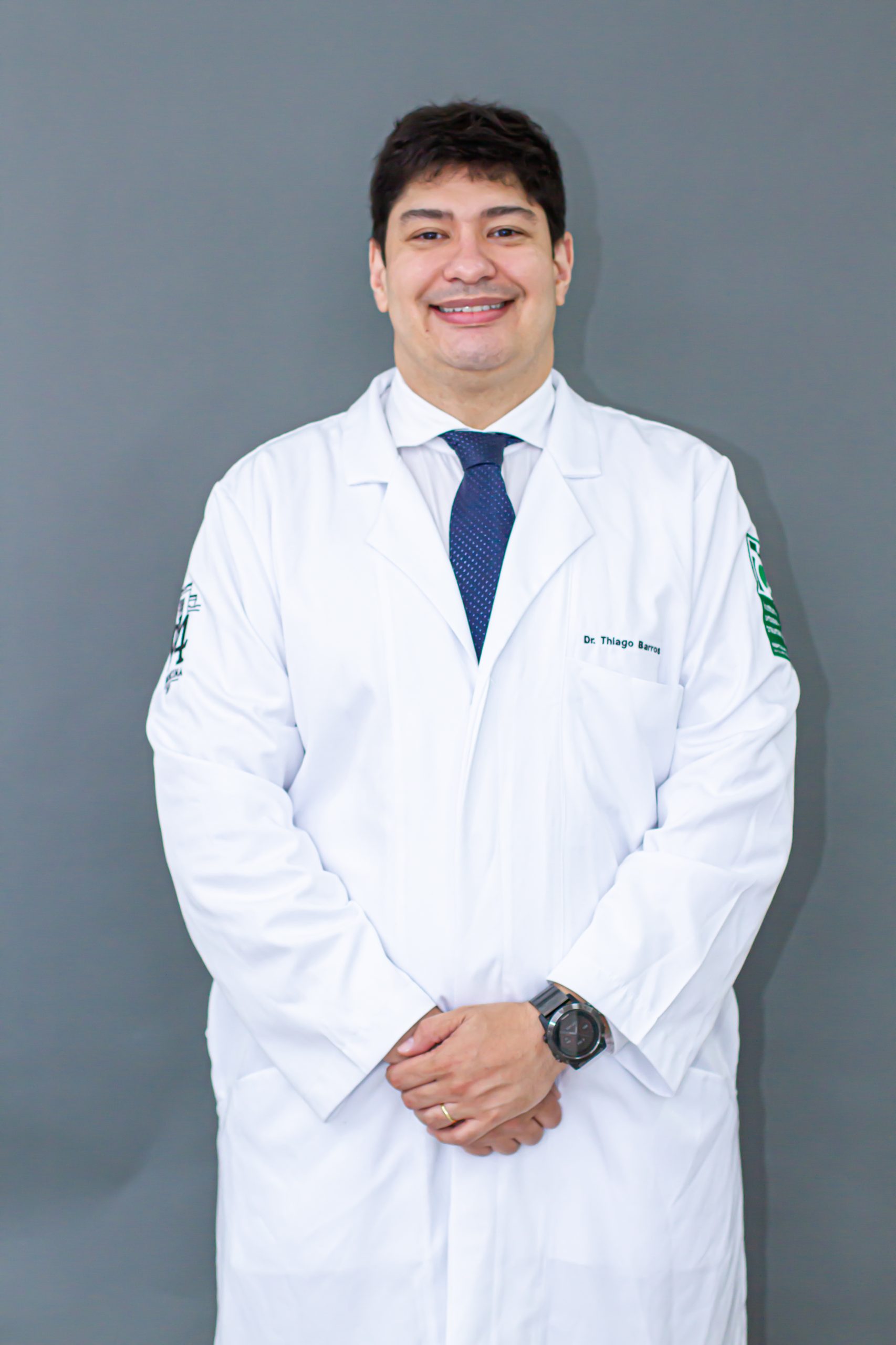 Médico Ortopedista e Cirurgião da Mão e Microcirurgia 